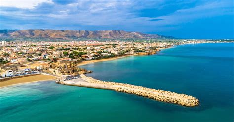 Avola Hotels from ₹ 7,000/night | Compare Best Hotels in Avola - KAYAK