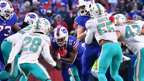 Allen fuels Bills edge over Spirited Dolphins in Wild-Card - SportsHistori