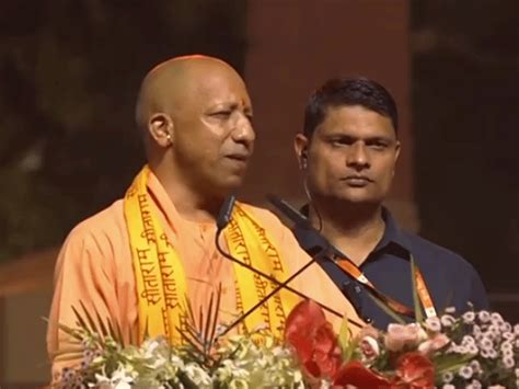 Lighting of lamps begins on ghats in Ayodhya: 26.11 lakh diyas to be ...