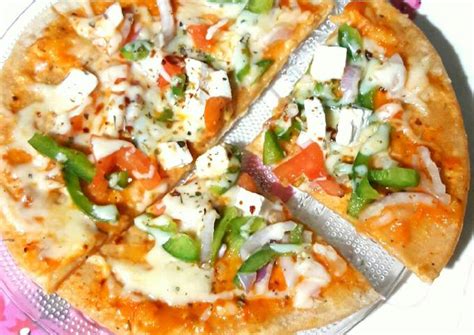 Whole Wheat Thin Crust Tava Pizza Recipe by Sanuber Ashrafi - Cookpad