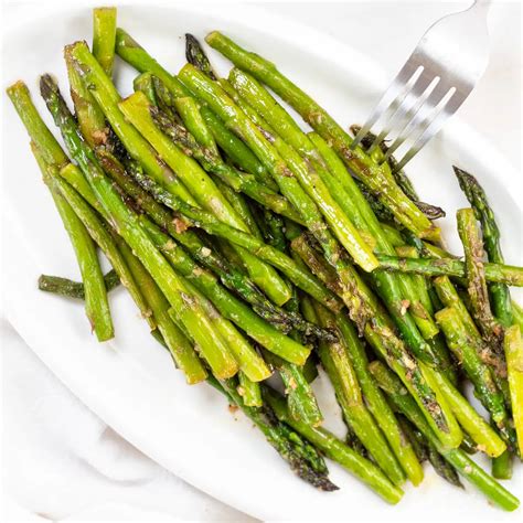 Best Pan Fried Asparagus: An Easy & Tasty Vegetable Side Dish