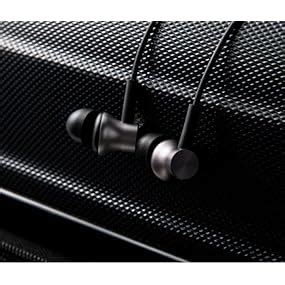Mi Earphones with Dynamic bass, Music Control and mic (Black) : Amazon ...