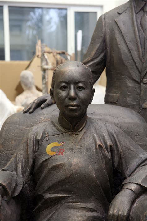 铸铜伟人雕塑玻璃钢仿铜人物胸像毛泽东邓小平江泽民组合雕像-毛主席雕像-加工厂家