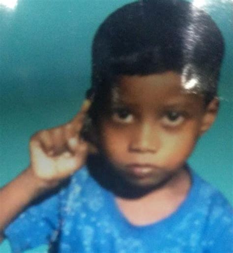 Jamshedpur : अपने ही घर में बने गड्ढे में तैरता मिला बच्चे का शव ...