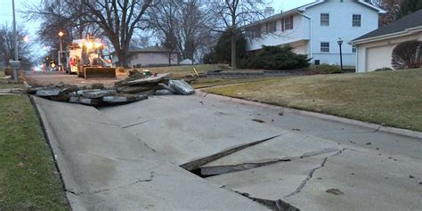 The intersection of Jackson and broken main needs some work