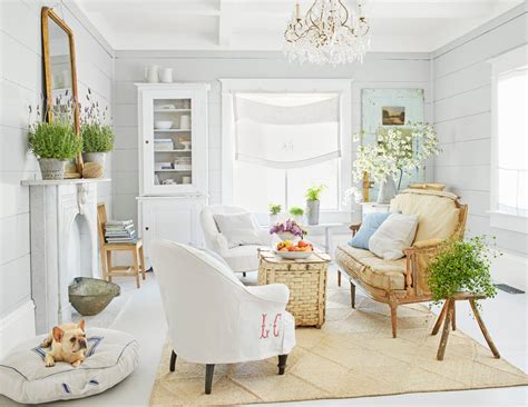 6 Serene White on White Living Room Ideas – HOMYSTYLE