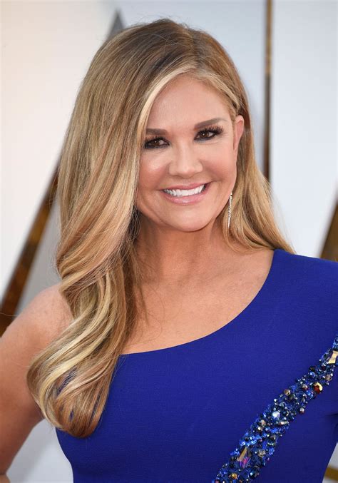 Nancy O'Dell – Oscars 2018 Red Carpet • CelebMafia