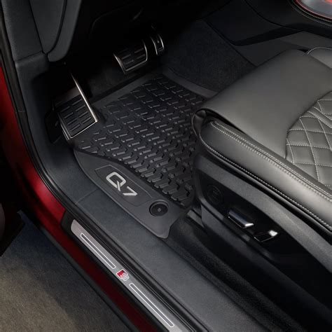 Audi Q7 Front all weather floor mats | Audi Store Australia