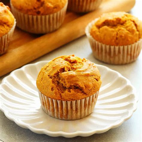 Pumpkin Muffins - Crunchy Creamy Sweet