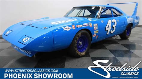 This 1970 Plymouth Superbird Richard Petty Replica Is Pure Nostalgia ...