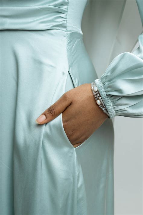 Light Green Maxi Dress - Satin – Delicate Hijabi
