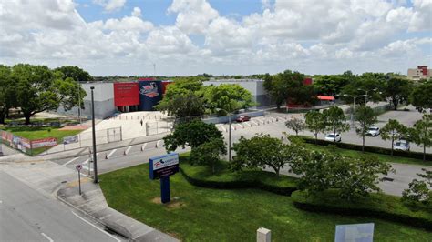 Faculty & Staff Directory – American Senior High