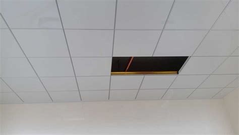防回音铝天花板 厚度 0.8mm铝扣板吊顶 A消防等级_铝格栅-河北兴旺装饰建材厂