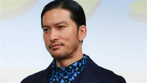 Tomoya Nagase verlässt Johnny & Associates und TOKIO