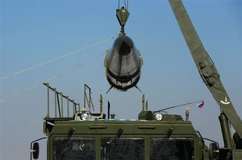 德媒：俄军方称已训练白俄罗斯士兵使用战术核导弹-新华网