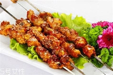 孜然鸡脆骨,中国菜系,食品餐饮,摄影素材,汇图网www.huitu.com