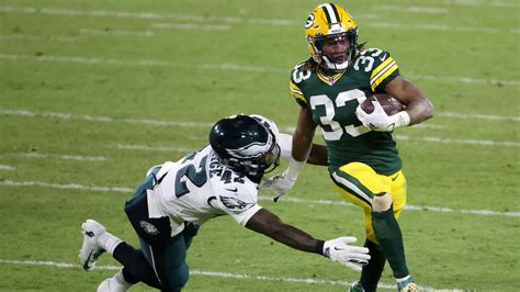 Download A happy Aaron Jones of the Green Bay Packers Wallpaper ...