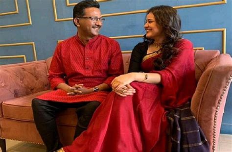 टीना डाबी से 13 साल बड़े हैं उनके मंगेतर प्रदीप गवांडे, लग चुका है ...