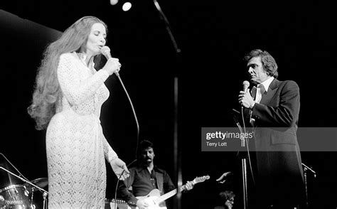 Johnny Cash with wife June Carter live at Wembley Conference Centre ...