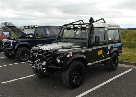 Land Rover Defender 90 | Si | Flickr
