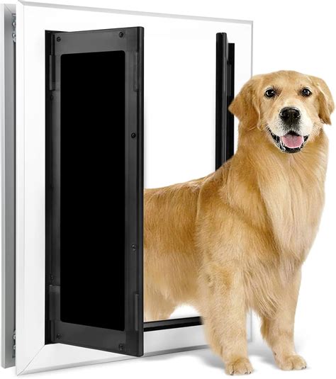 PetSafe Freedom Pet Door with Telescoping Tunnel & Aluminum Frame ...