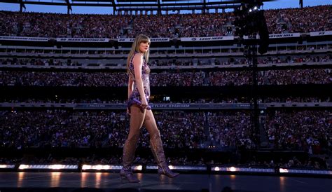 In pictures: Taylor Swift’s Eras Tour | CNN