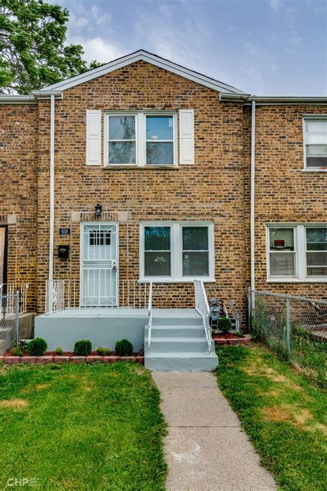 656 E 105th St, Chicago, IL 60628 | Homes.com