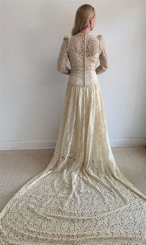Vintage 1930s Warm Ivory Wedding Dress with Velvet - Colette — Miranda's Vintage Bridal ...