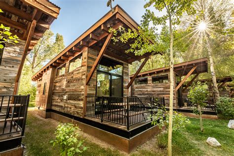 Fireside Resort Cabins| Rustic Lodgings| Jackson Hole, WY- Cabins