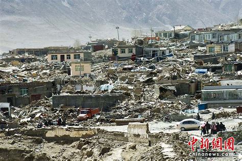 青海震区死亡人数已经达到617人 失踪313人-搜狐新闻