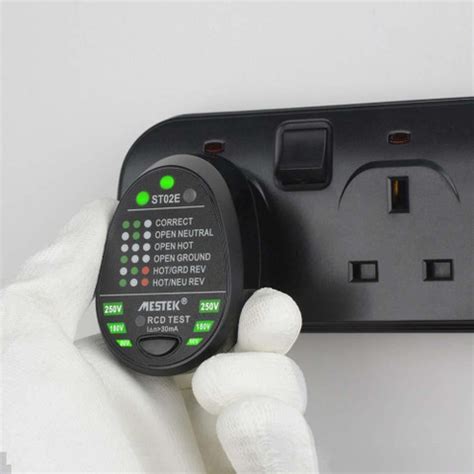 amiciSmart RCD Electric Socket Tester, Automatic Neutral Live Earth ...