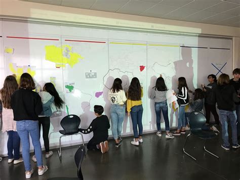 Local to Global Topic Drawing Class 6 的图像结果