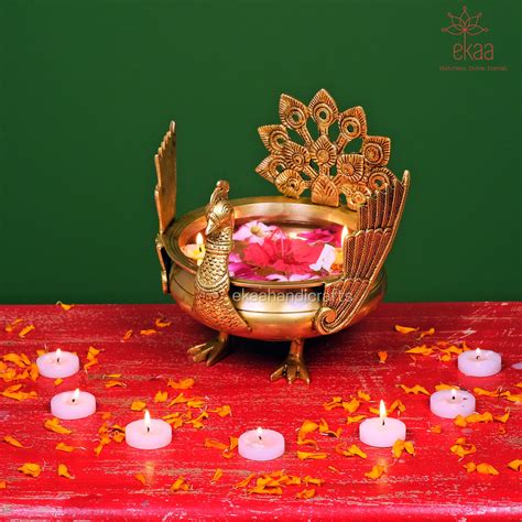 Peacock Urli Water Bowl in Brass – Ekaa Handicrafts
