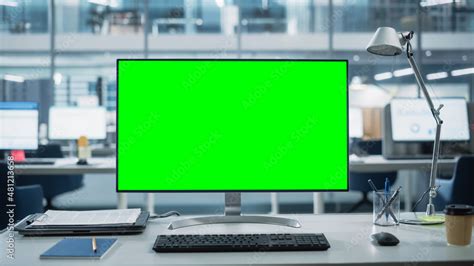 Green Screen Monitor 的图像结果