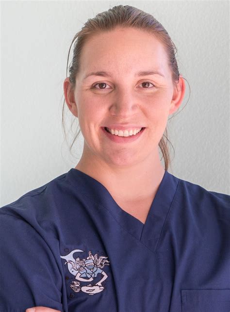 MEET THE EXPERT SERIES: Dr. Jessie Sanders – Central California Koi Society