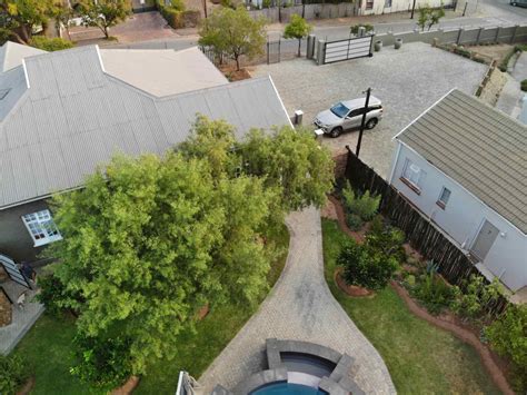 Customer reviews of The Featherbed - Oudtshoorn, , Oudtshoorn