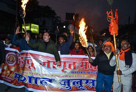 India flags attacks on minorities in Bangladesh