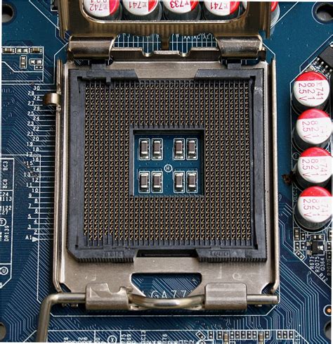 Gigabyte H61M-S2Pv Lga 1155 Intel H61 Micro ATX 1333 Intel Motherboard ...