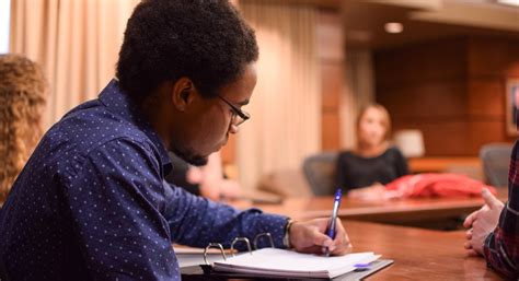 Political Science Background 的图像结果