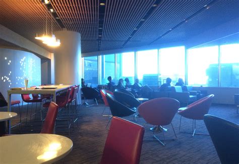 Priority Pass Lounge Review: Air Canada Maple Leaf Lounge LaGuardia ...