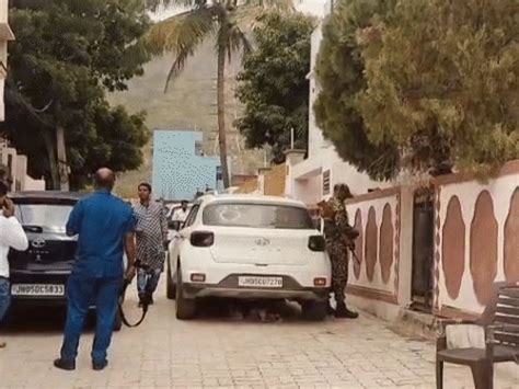 ED raid in 21 places of Jharkhand including Ranchi