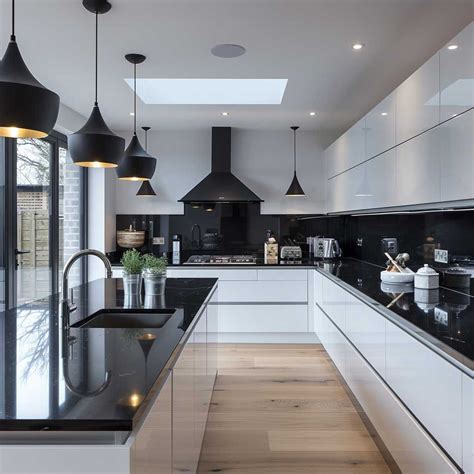 13+ Bold Black Worktop Kitchen Ideas for a Dramatic Effect | Black ...