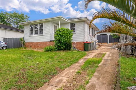 53 Sydney Joseph Drive, Seven Hills NSW 2147 - House For Rent | Domain