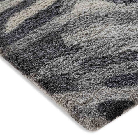 Domino Hand Tufted Woollen Rug – Obeetee Retail Pvt. Ltd.