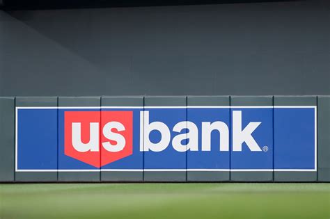 Two major US banks are set to close this fall after sending customers ...