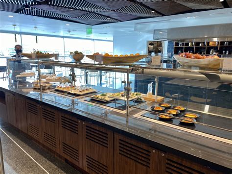Review: The New Denver Centurion Lounge (With Video)