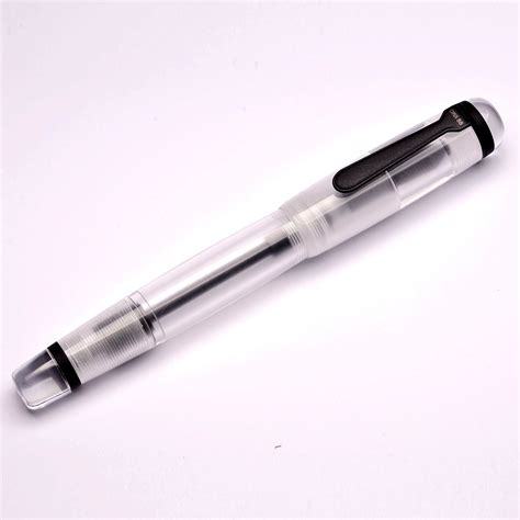 Opus 88 Omar Transparent Fountain pen