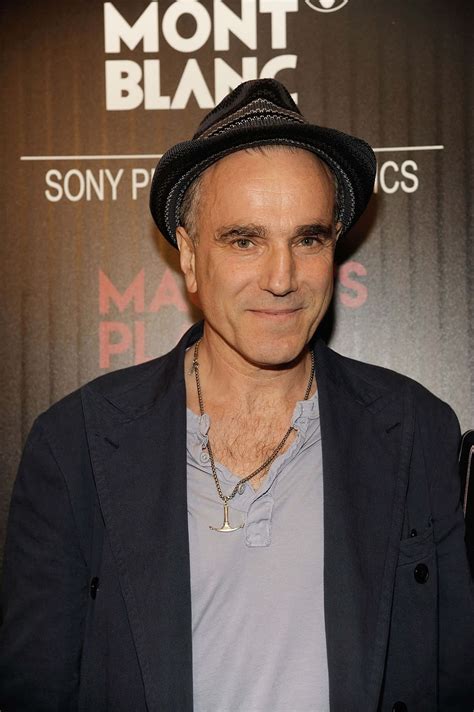 Download Daniel Day-lewis [wallpaper] Wallpaper | Wallpapers.com