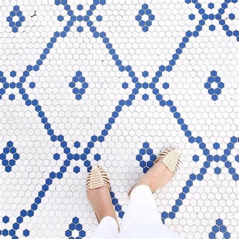 Taking classic penny round tile to the next level #blueandwhiteforever ...