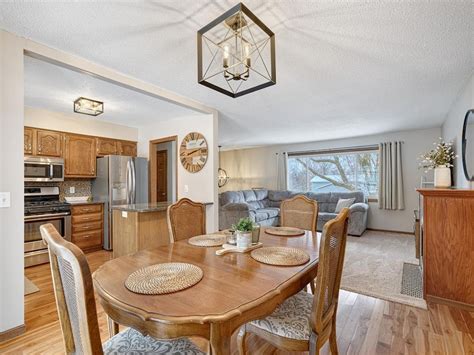 7686 170th St W, Lakeville, MN 55044 | Homes.com